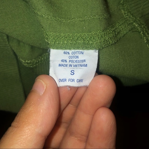 A fitted shirt! - Picture 5 of 5